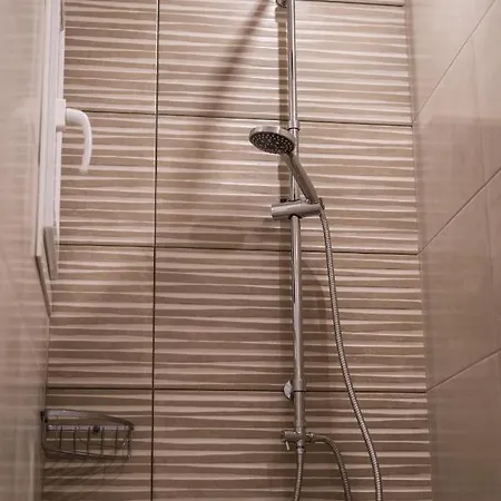 West Walls Sea View Studio A3 Apartment *