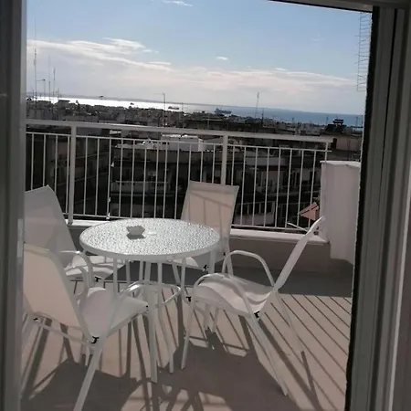 Apartment West Walls Sea View Studio A3